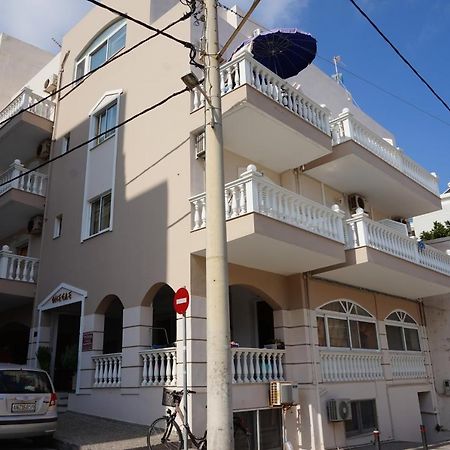 Thiseas Studios Rethymno  Екстер'єр фото